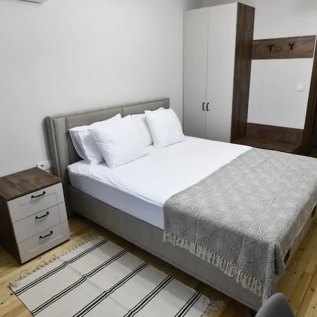 Lazara 4* Veliko Tarnovo