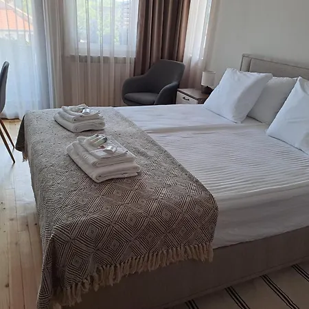 Lazara Veliko Tărnovo