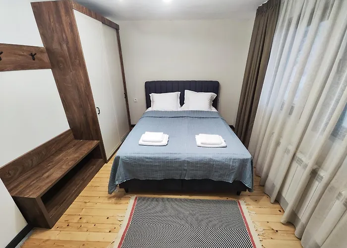 Lazara 3* Veliko Tarnovo