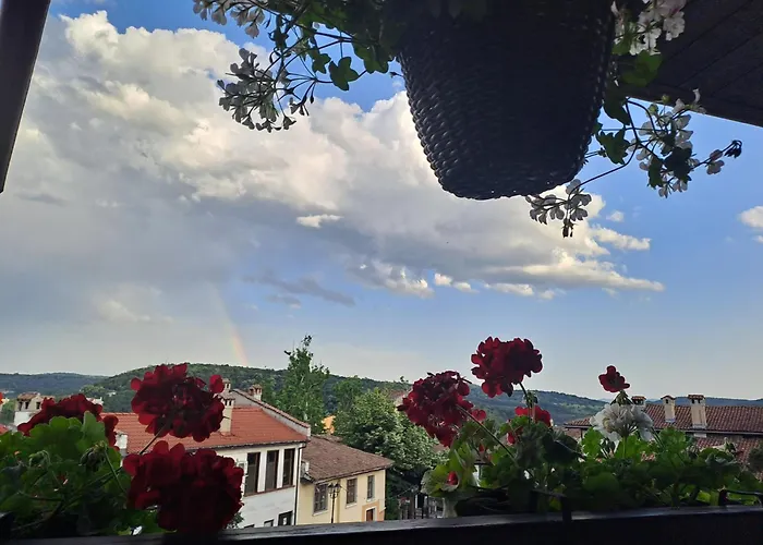 Lazara Guest house 3*